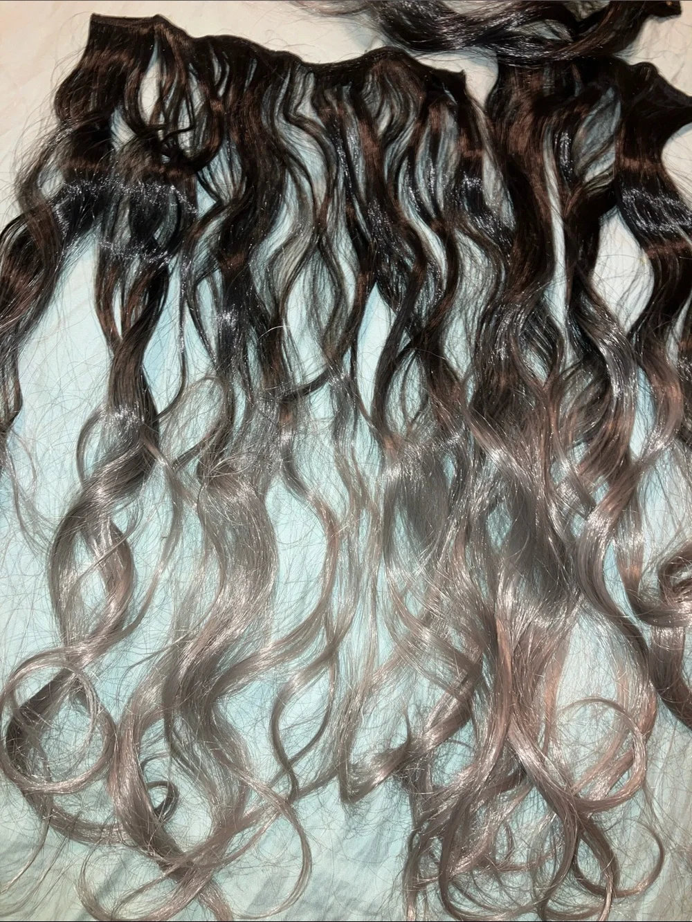 22” Wavy Ombré Clip-In Hair Extensions in Dark Brown with Ash Blonde Highlights